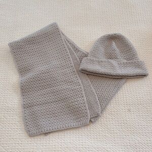 Aran Wool Scarf and Hat